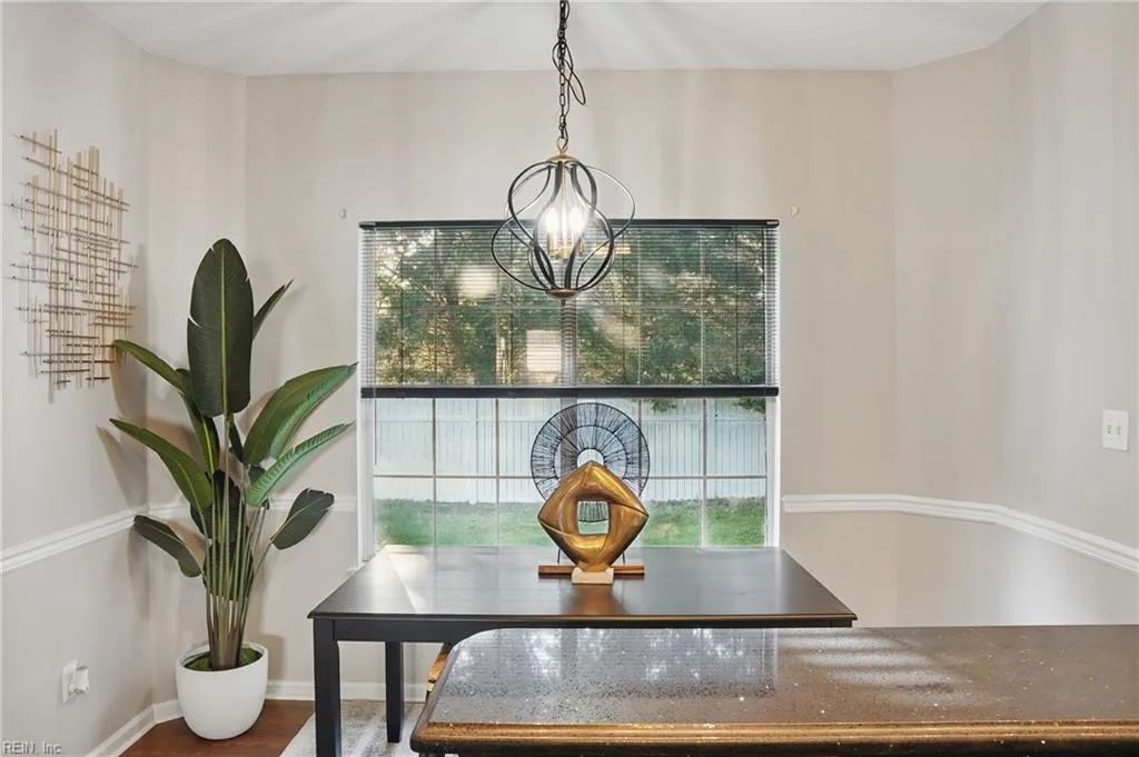 Suffolk, Virginia 23435, United States, 4 Bedrooms Bedrooms, ,3 BathroomsBathrooms,Residential,Pending,108785