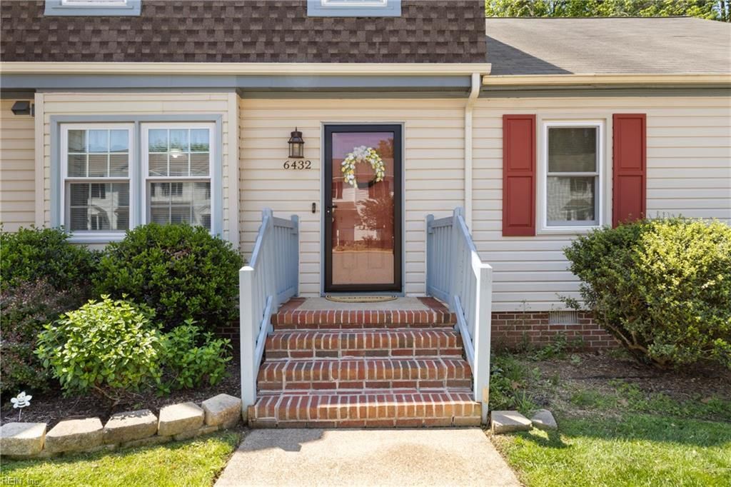 Photo of 6432 Village Woods Court, Gloucester, VA 23061 (MLS # 10631412)