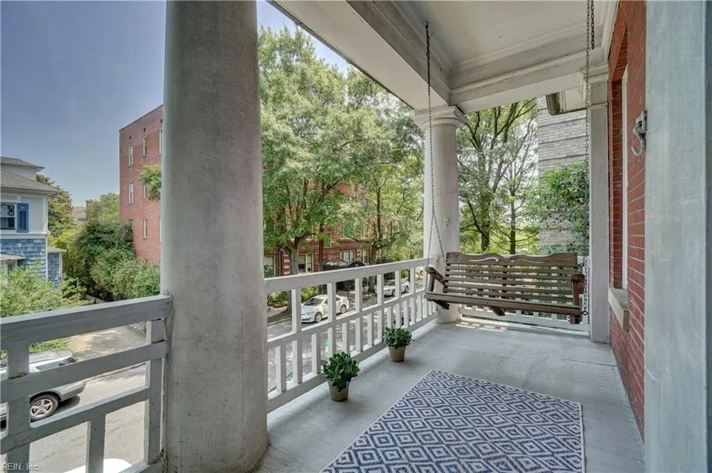 Norfolk, Virginia 23507, United States, 2 Bedrooms Bedrooms, ,2 BathroomsBathrooms,Residential,Active,150944