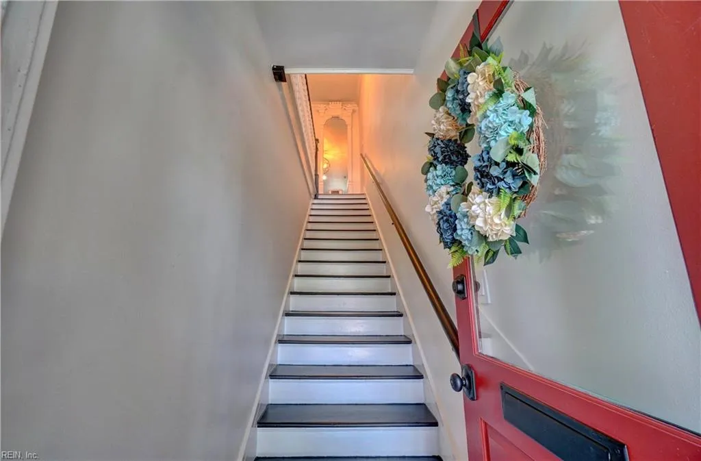 Norfolk, Virginia 23507, United States, 2 Bedrooms Bedrooms, ,2 BathroomsBathrooms,Residential,Active,150944