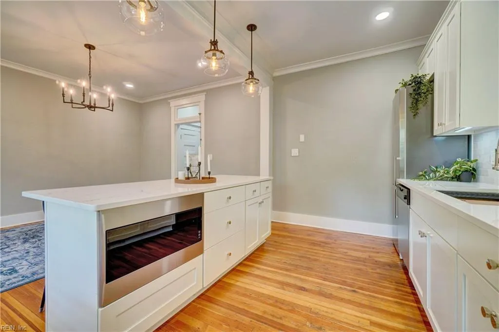 Norfolk, Virginia 23507, United States, 2 Bedrooms Bedrooms, ,2 BathroomsBathrooms,Residential,Active,150944