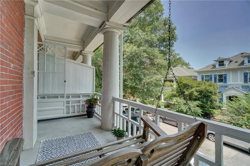 Norfolk, Virginia 23507, United States, 2 Bedrooms Bedrooms, ,2 BathroomsBathrooms,Residential,Active,150944