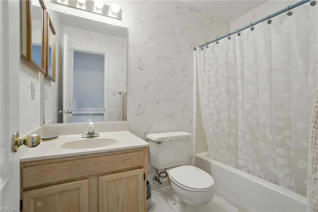 Norfolk, Virginia 23503, United States, 3 Bedrooms Bedrooms, ,3 BathroomsBathrooms,Residential,Active,151980