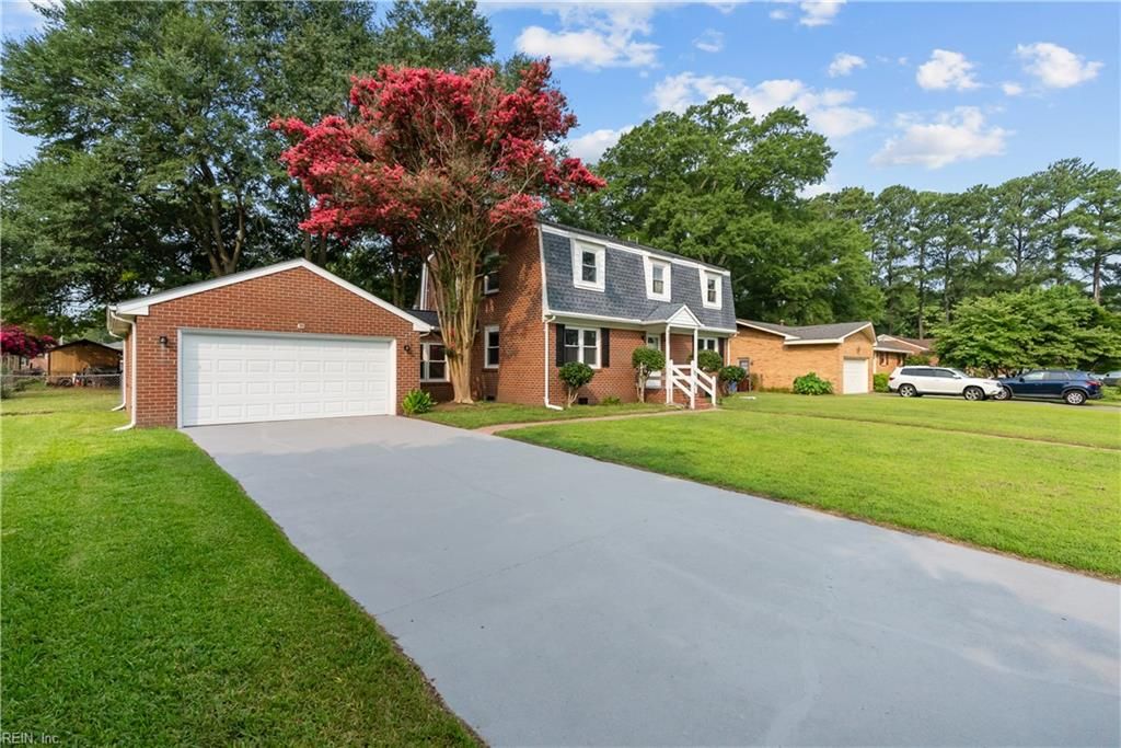 Photo of 4257 Meadow Wood Drive, Chesapeake, VA 23321 (MLS # 10644750)