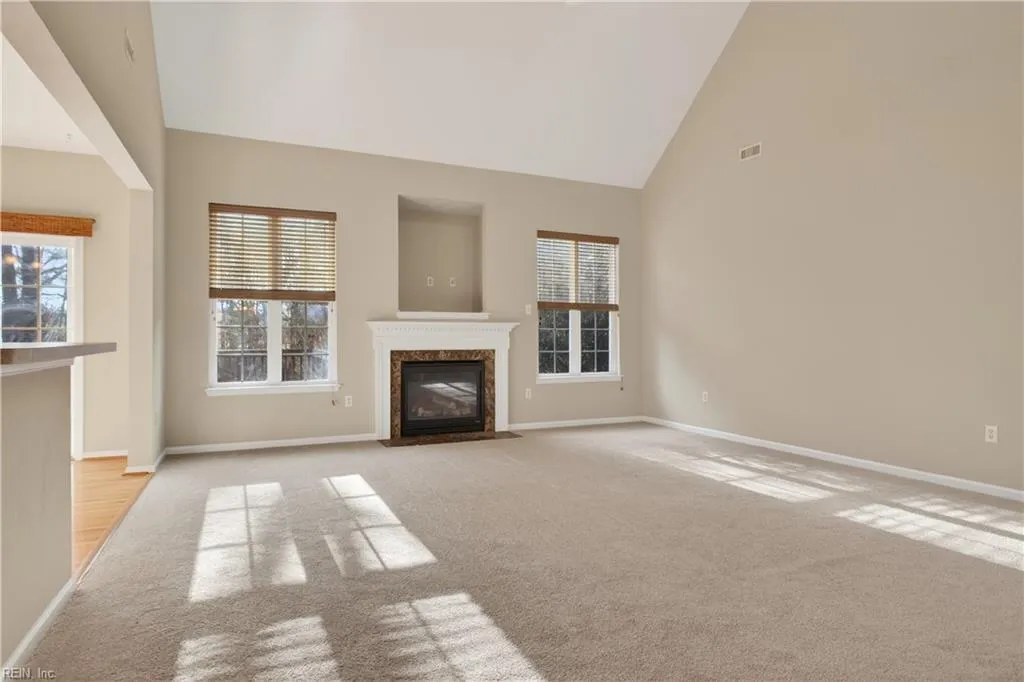 Windsor, Virginia 23487, United States, 5 Bedrooms Bedrooms, ,3 BathroomsBathrooms,Residential,Active,255250