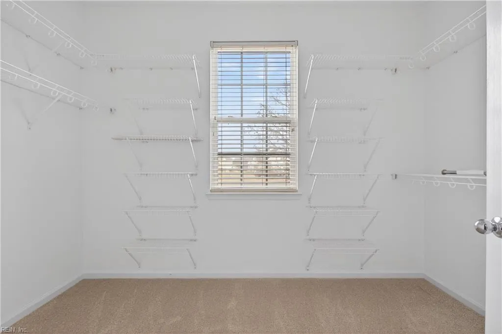 Windsor, Virginia 23487, United States, 5 Bedrooms Bedrooms, ,3 BathroomsBathrooms,Residential,Active,255250