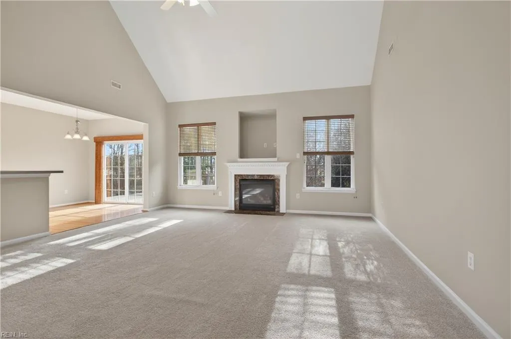 Windsor, Virginia 23487, United States, 5 Bedrooms Bedrooms, ,3 BathroomsBathrooms,Residential,Active,255250