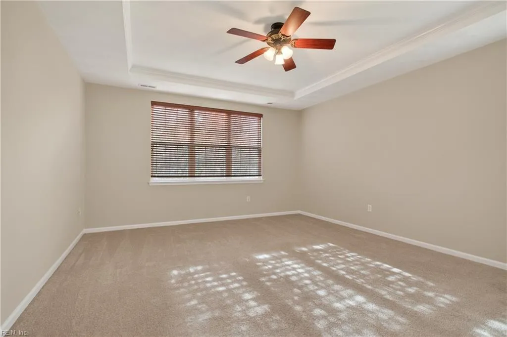 Windsor, Virginia 23487, United States, 5 Bedrooms Bedrooms, ,3 BathroomsBathrooms,Residential,Active,255250