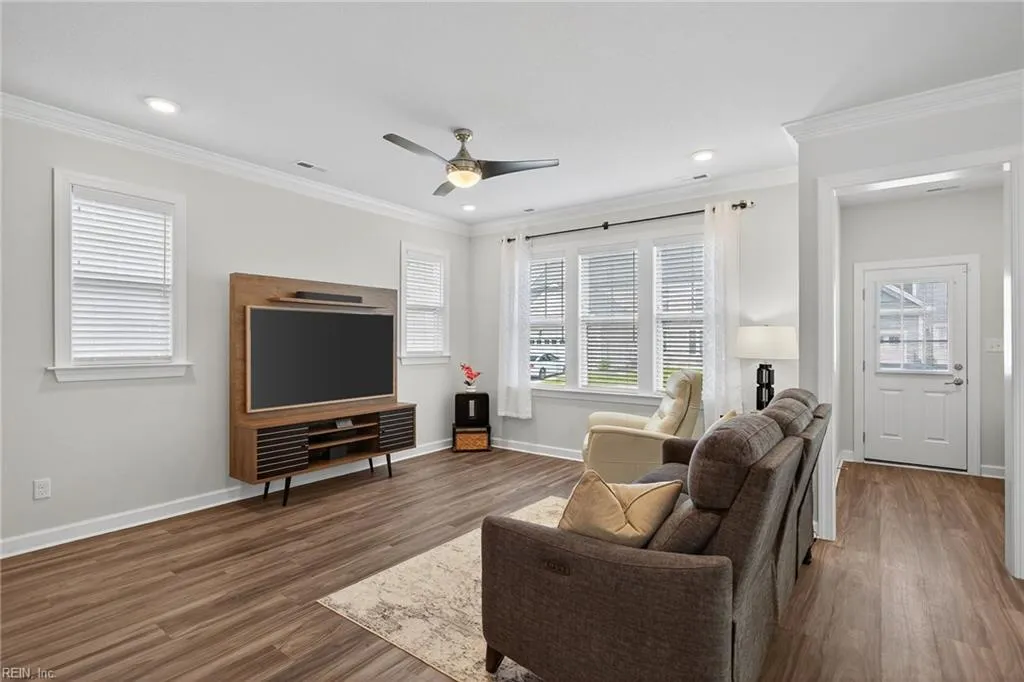 Chesapeake, Virginia 23321, United States, 4 Bedrooms Bedrooms, ,3 BathroomsBathrooms,Residential,Active,199561