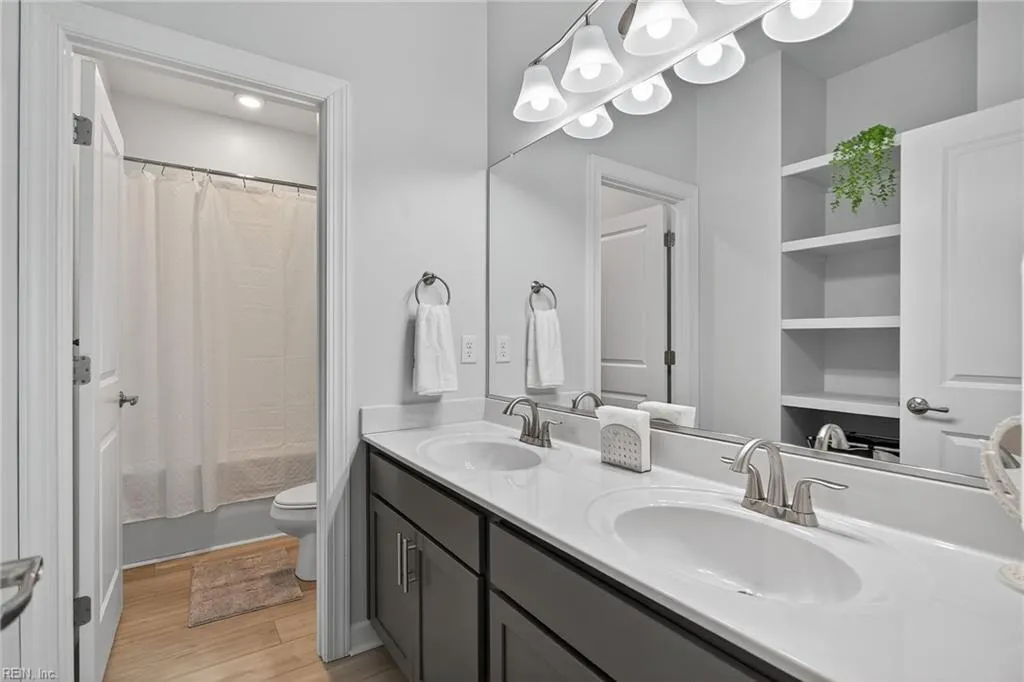 Chesapeake, Virginia 23321, United States, 4 Bedrooms Bedrooms, ,3 BathroomsBathrooms,Residential,Active,199561