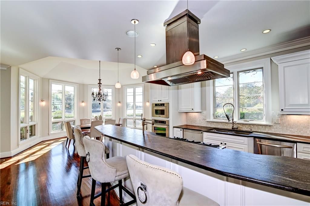 Photo of 7611 Argyle Avenue, Norfolk, VA 23505 (MLS # 10602460)