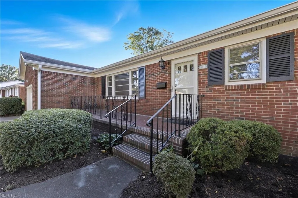 Norfolk, Virginia 23518, United States, 3 Bedrooms Bedrooms, ,2 BathroomsBathrooms,Residential,Active,228769