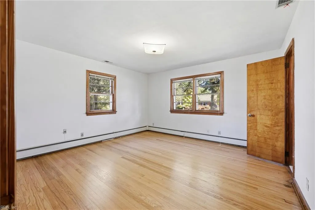 Norfolk, Virginia 23518, United States, 3 Bedrooms Bedrooms, ,2 BathroomsBathrooms,Residential,Active,228769