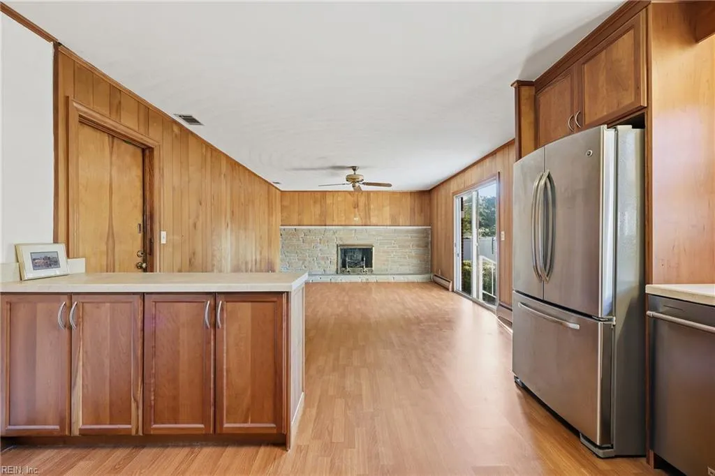 Norfolk, Virginia 23518, United States, 3 Bedrooms Bedrooms, ,2 BathroomsBathrooms,Residential,Active,228769