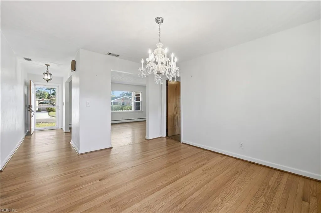 Norfolk, Virginia 23518, United States, 3 Bedrooms Bedrooms, ,2 BathroomsBathrooms,Residential,Active,228769