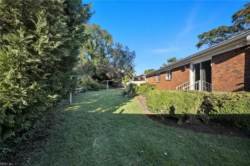 Norfolk, Virginia 23518, United States, 3 Bedrooms Bedrooms, ,2 BathroomsBathrooms,Residential,Active,228769