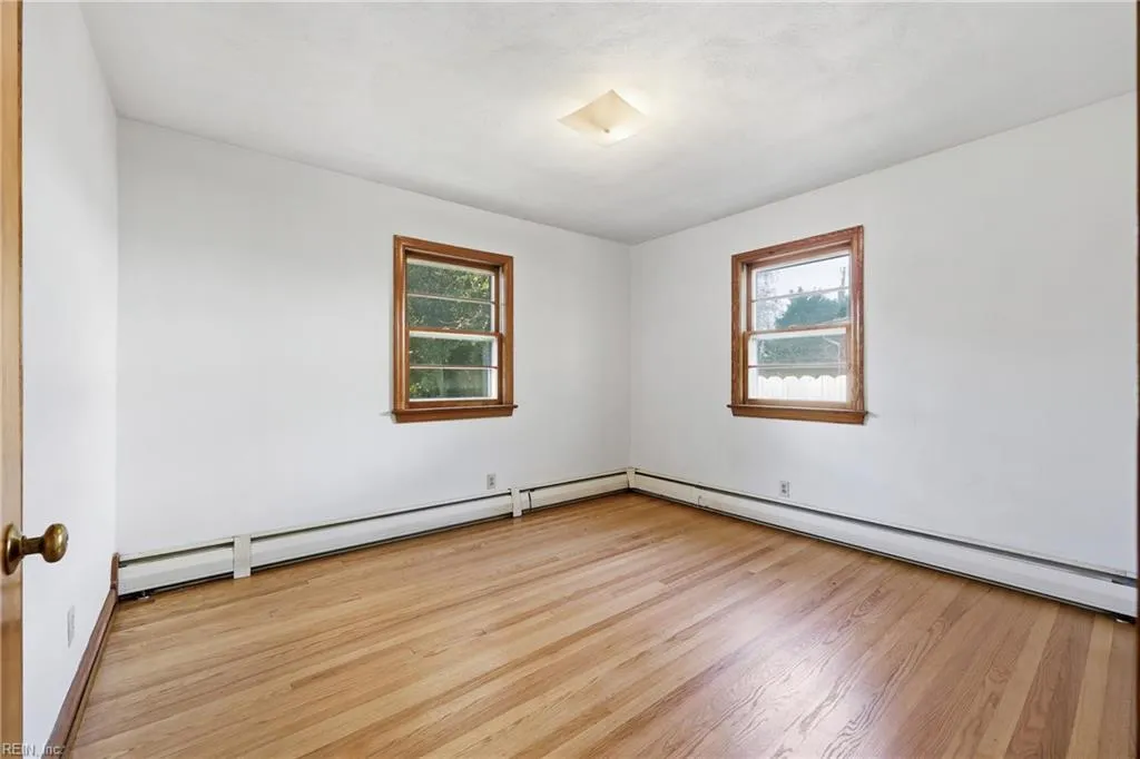 Norfolk, Virginia 23518, United States, 3 Bedrooms Bedrooms, ,2 BathroomsBathrooms,Residential,Active,228769