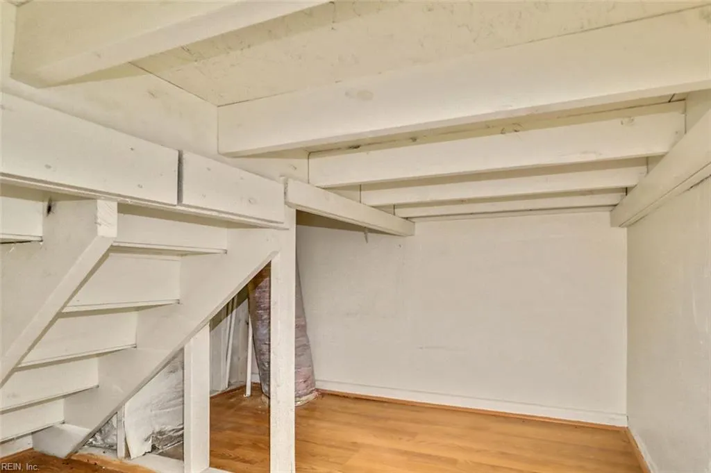 Norfolk, Virginia 23502, United States, 3 Bedrooms Bedrooms, ,3 BathroomsBathrooms,Residential,Pending,205053