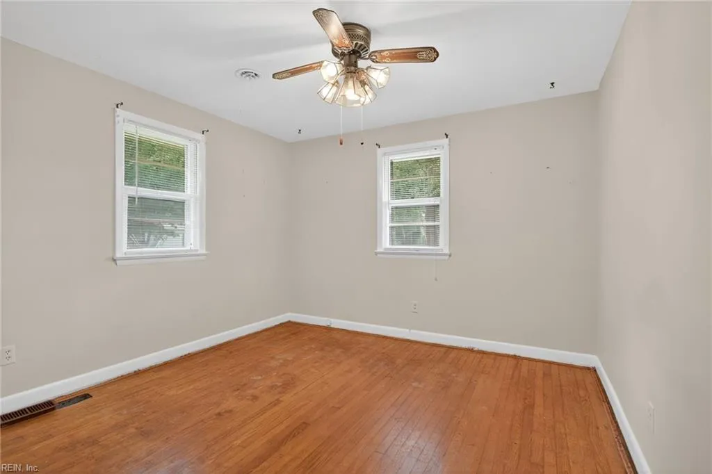 Chesapeake, Virginia 23322, United States, 3 Bedrooms Bedrooms, ,2 BathroomsBathrooms,Residential,Active,208395