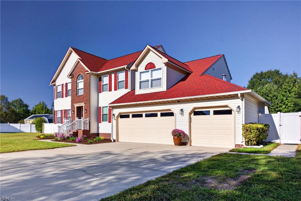Photo of 3812 Southcross Court, Virginia Beach, VA 23456 (MLS # 10658298)