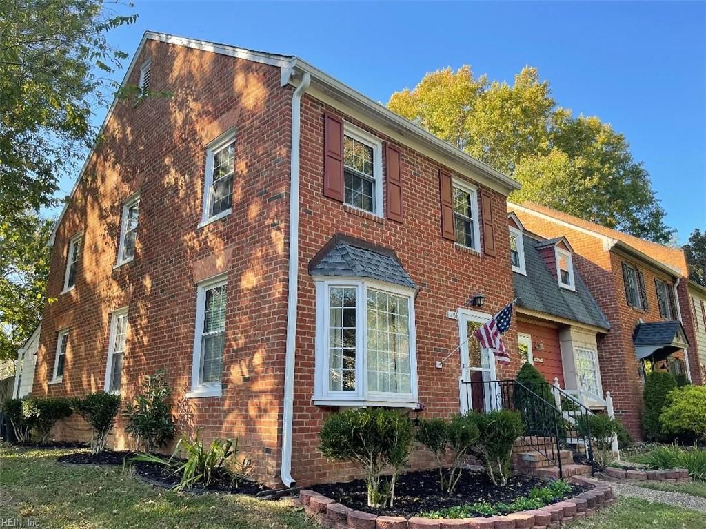 Photo of 406 London Company Way, Williamsburg, VA 23185 (MLS # 10625014)