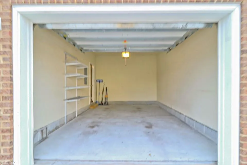 Virginia Beach, Virginia 23455, United States, 3 Bedrooms Bedrooms, ,3 BathroomsBathrooms,Residential,Pending,8002