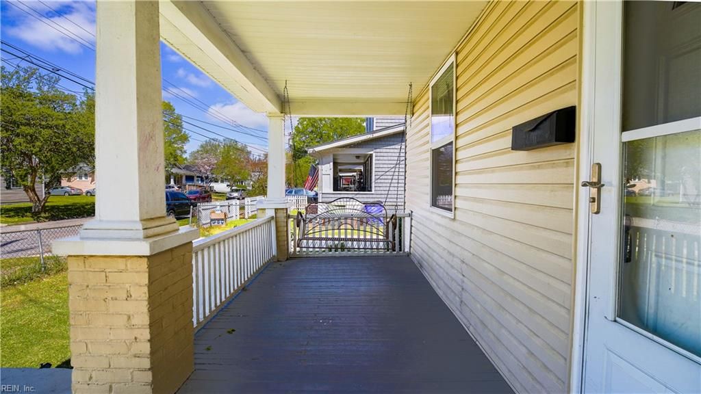 Photo of 2614 Keller Avenue, Norfolk, VA 23509 (MLS # 10627022)