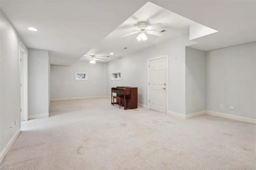 Hayes, Virginia 23072, United States, 4 Bedrooms Bedrooms, ,3 BathroomsBathrooms,Residential,Pending,45834