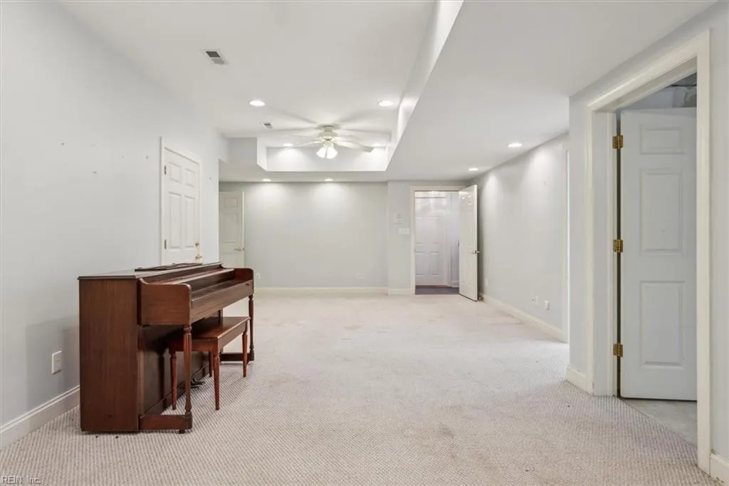 Hayes, Virginia 23072, United States, 4 Bedrooms Bedrooms, ,3 BathroomsBathrooms,Residential,Pending,45834