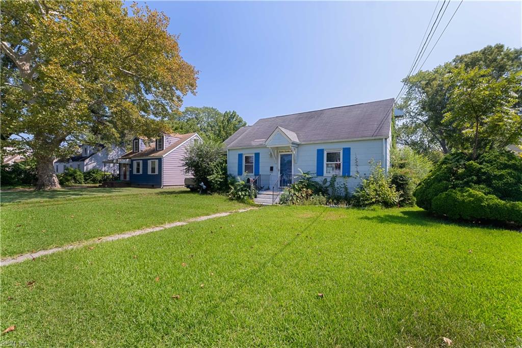 Photo of 1373 Fishermans Road, Norfolk, VA 23503 (MLS # 10652663)