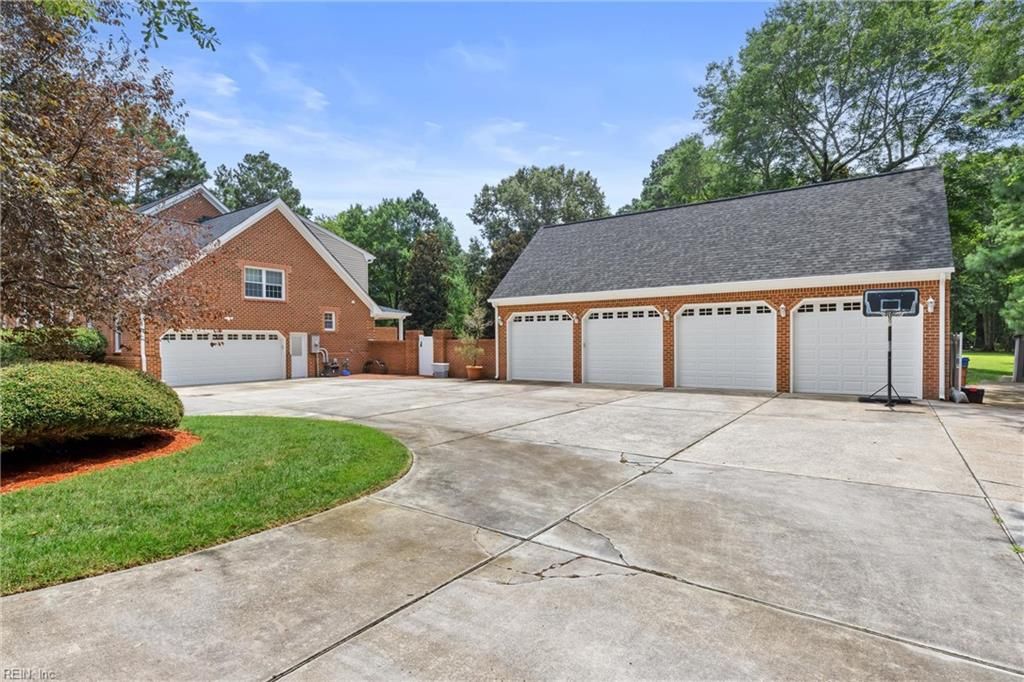 Photo of 641 Ravenwoods Drive, Chesapeake, VA 23322 (MLS # 10618138)