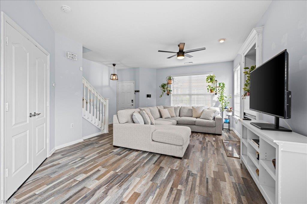 Photo of 1125 Farrcroft Way, Virginia Beach, VA 23455 (MLS # 10654319)
