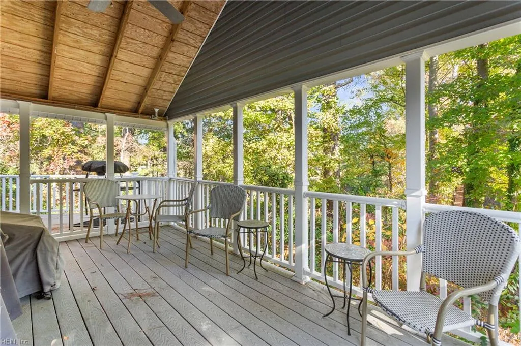 Virginia Beach, Virginia 23454, United States, 3 Bedrooms Bedrooms, ,3 BathroomsBathrooms,Residential,Active,238645