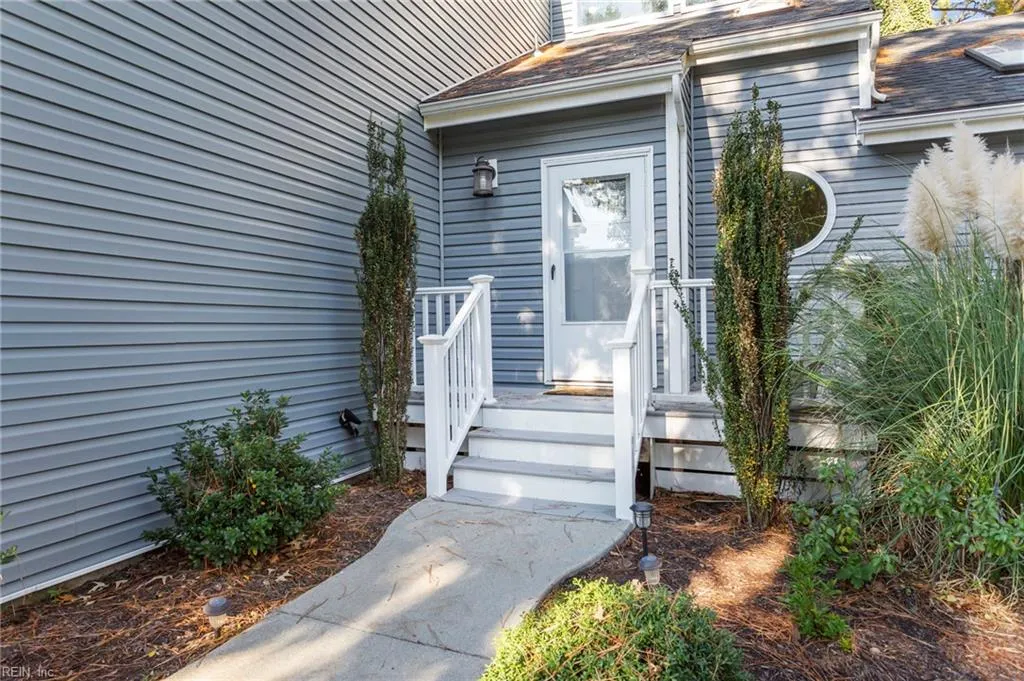 Virginia Beach, Virginia 23454, United States, 3 Bedrooms Bedrooms, ,3 BathroomsBathrooms,Residential,Active,238645