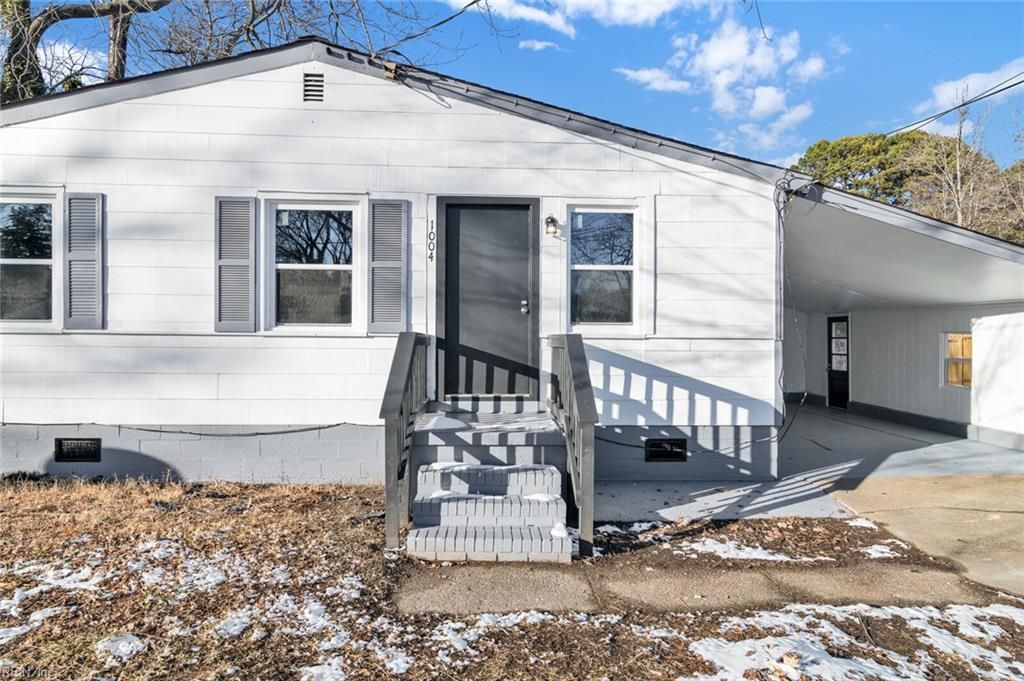 Photo of 1004 E Russell Court, Newport News, VA 23605 (MLS # 10614477)