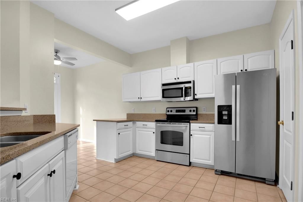 Photo of 821 Oak Springs Court, Newport News, VA 23602 (MLS # 10624576)