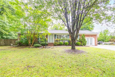 3204 Pioneer LN Chesapeake VA 23323