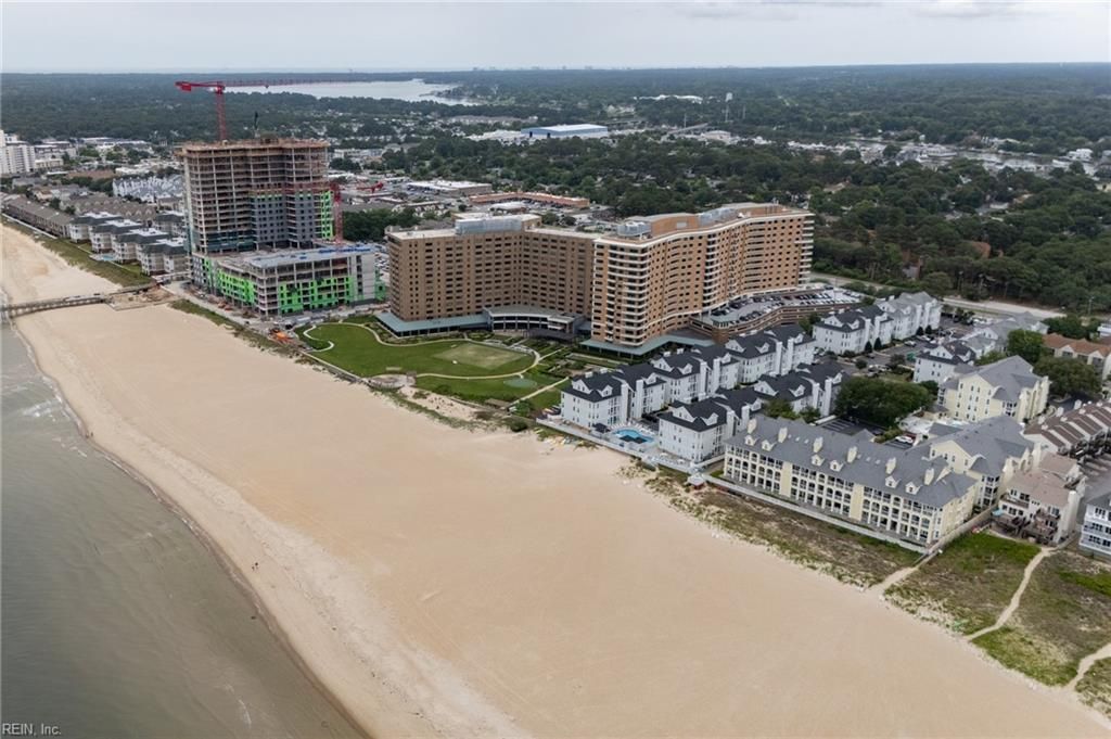 Photo of 2301 Beach Haven Drive #202, Virginia Beach, VA 23451 (MLS # 10630831)