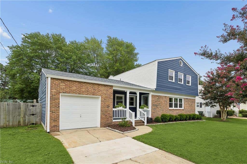 Photo of 129 Fischer Drive, Newport News, VA 23602 (MLS # 10643838)