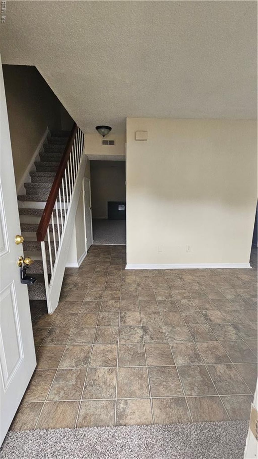 Photo of 1010 Scarborough Court, Virginia Beach, VA 23453 (MLS # 10604532)