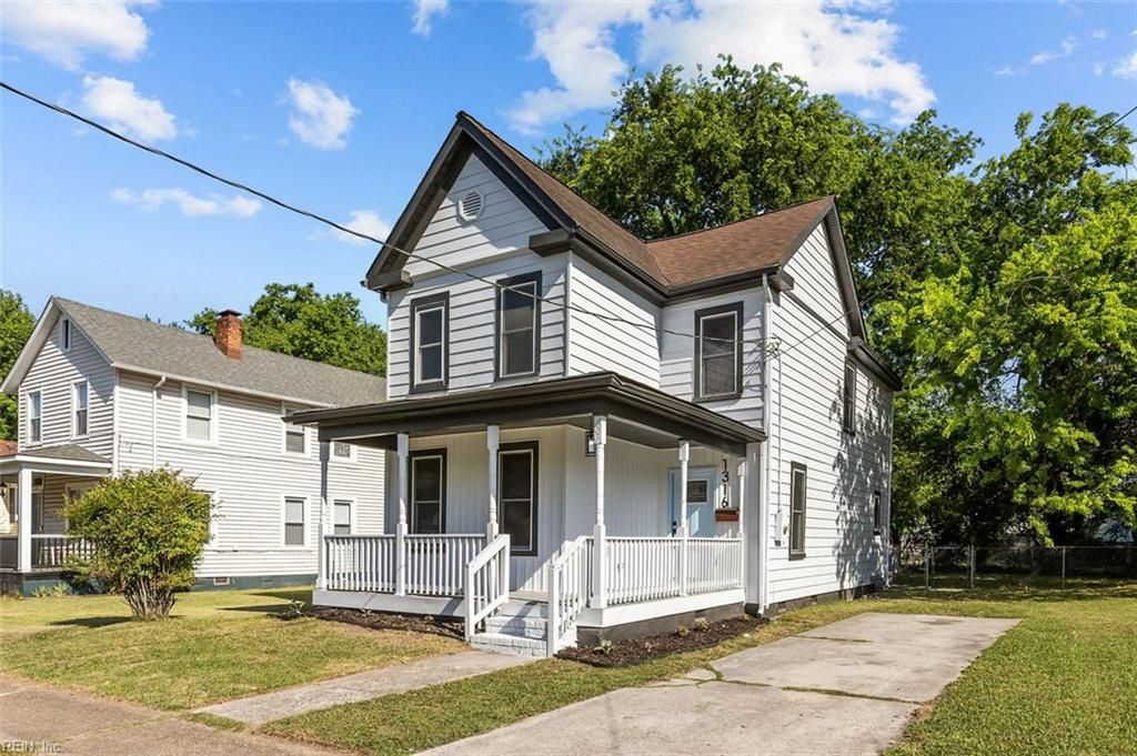 Photo of 1316 W 41st Street, Norfolk, VA 23508 (MLS # 10631711)