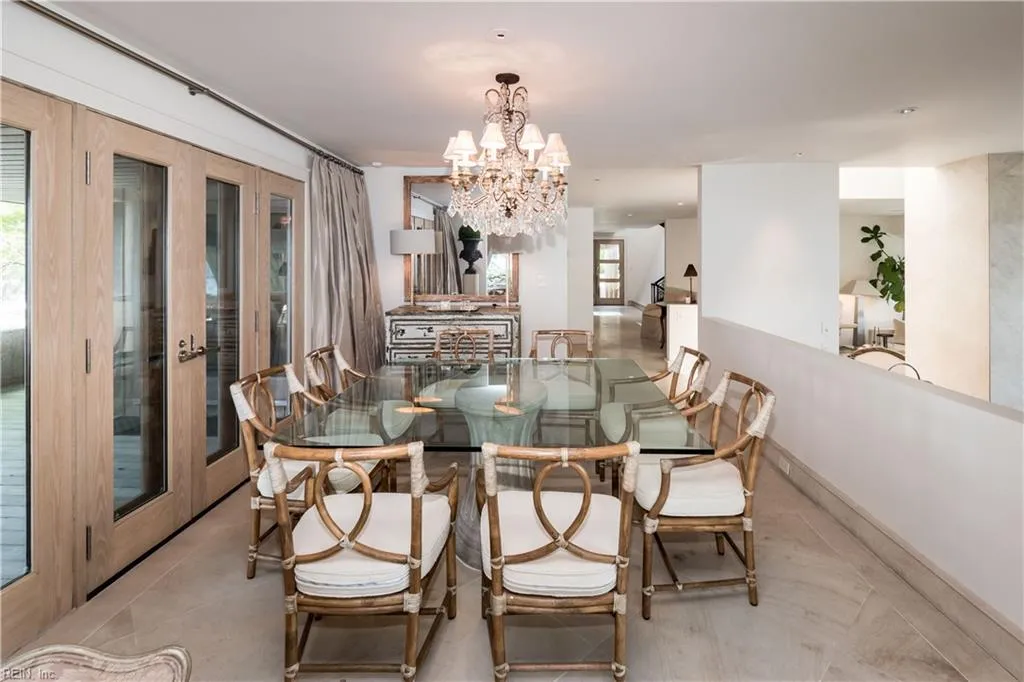 Virginia Beach, Virginia 23451, United States, 3 Bedrooms Bedrooms, ,4 BathroomsBathrooms,Residential,Active,51657