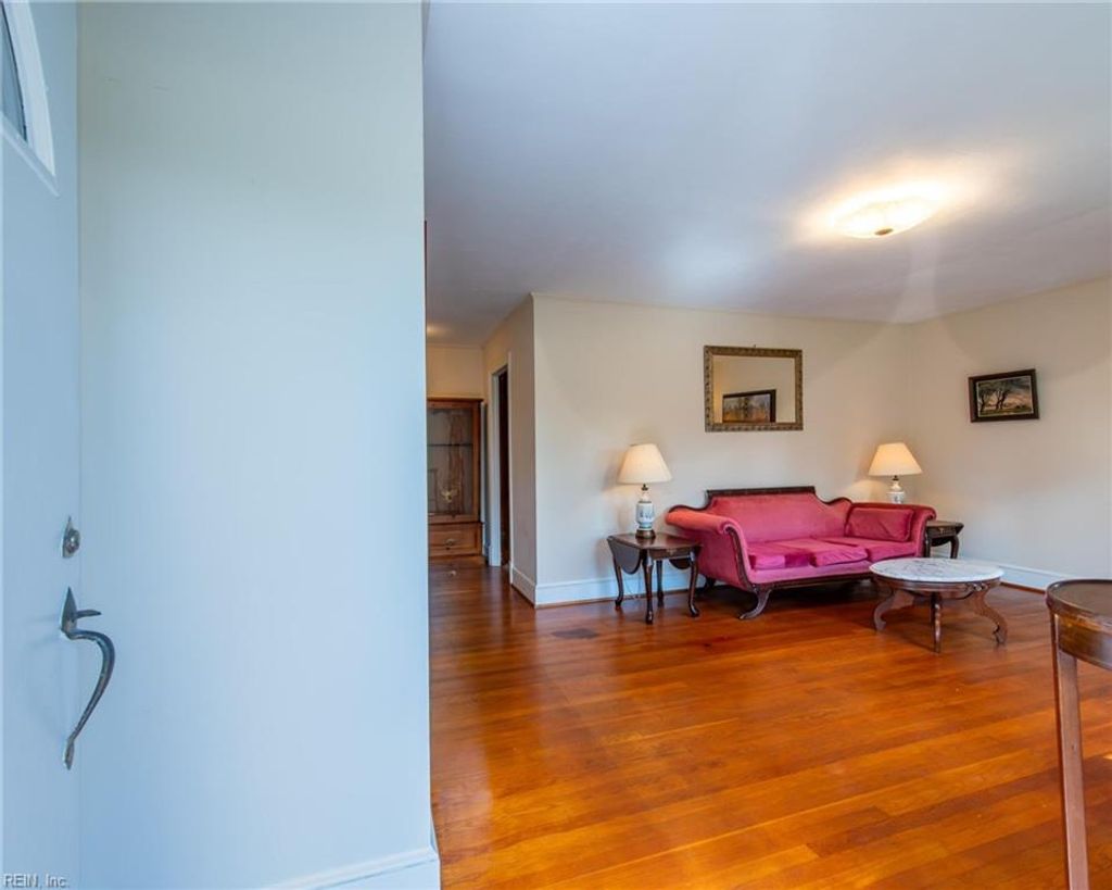 Photo of 28631 N James Madison Highway, New Canton, VA 23123 (MLS # 10604515)