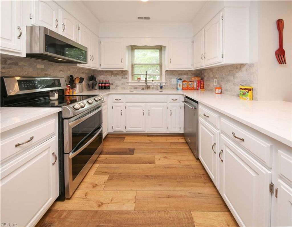 Photo of 229 Kensington Way, Chesapeake, VA 23322 (MLS # 10636873)