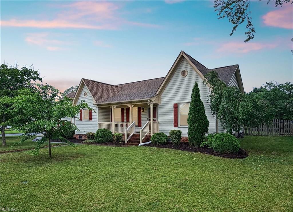 Photo of 229 Kensington Way, Chesapeake, VA 23322 (MLS # 10636873)