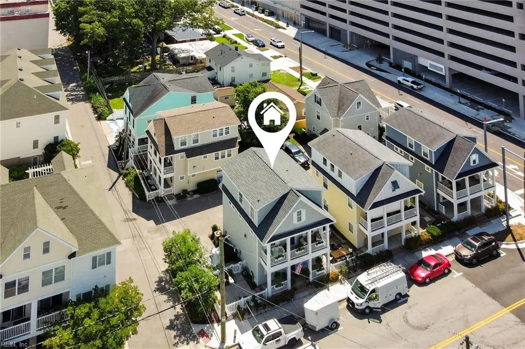 Virginia Beach, Virginia 23451, United States, 3 Bedrooms Bedrooms, ,4 BathroomsBathrooms,Residential,Active,174514