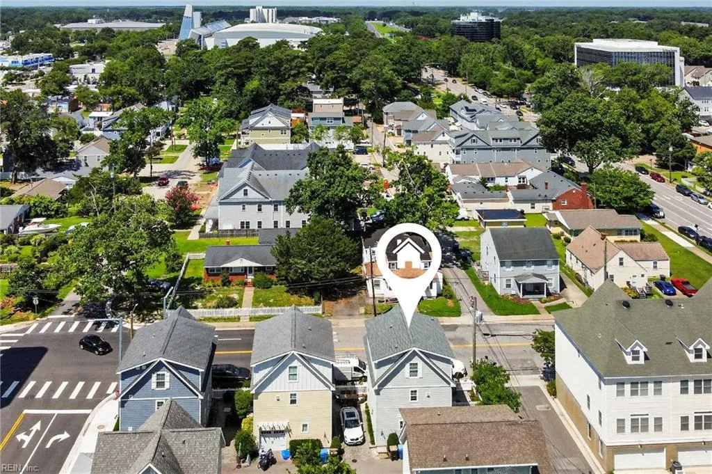 Virginia Beach, Virginia 23451, United States, 3 Bedrooms Bedrooms, ,4 BathroomsBathrooms,Residential,Active,174514