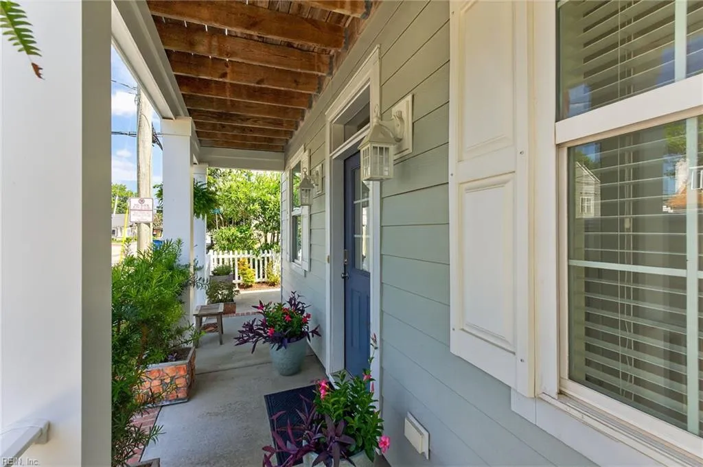 Virginia Beach, Virginia 23451, United States, 3 Bedrooms Bedrooms, ,4 BathroomsBathrooms,Residential,Active,174514