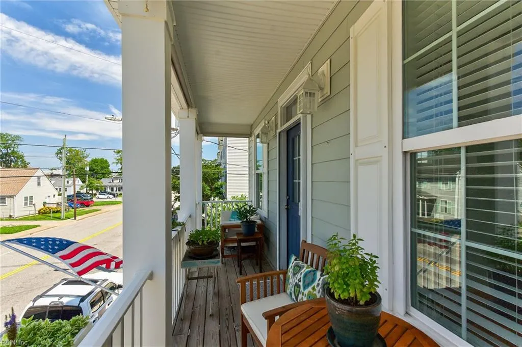 Virginia Beach, Virginia 23451, United States, 3 Bedrooms Bedrooms, ,4 BathroomsBathrooms,Residential,Active,174514