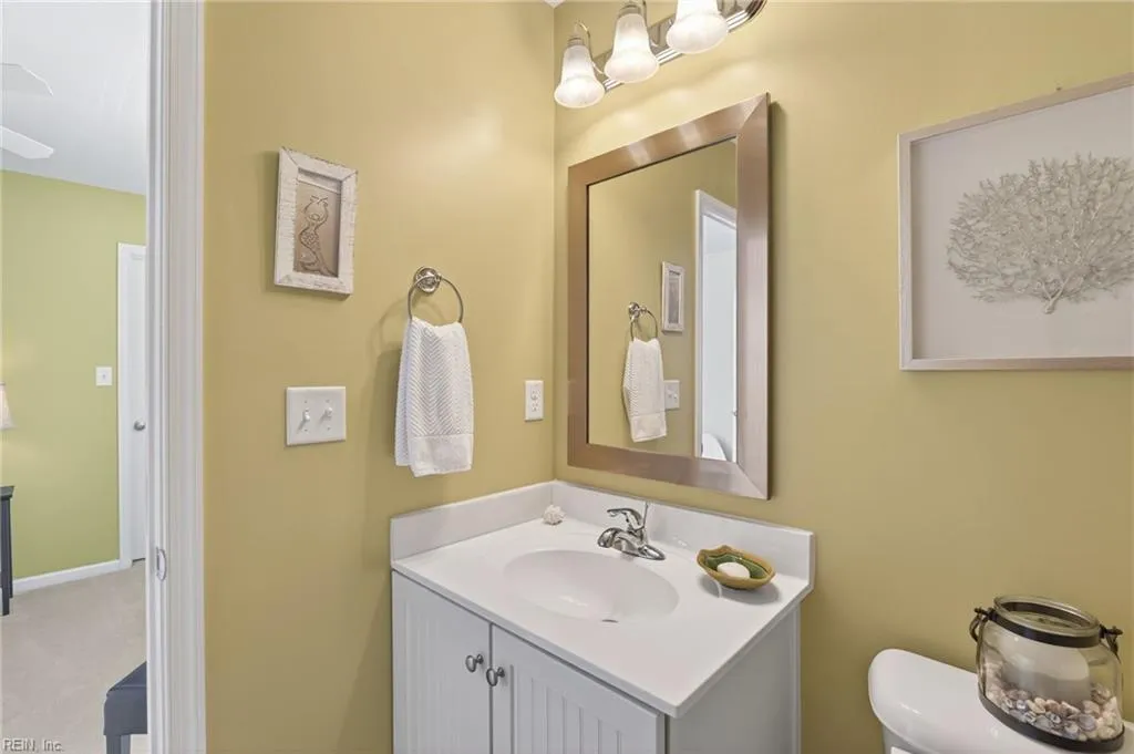 Virginia Beach, Virginia 23451, United States, 3 Bedrooms Bedrooms, ,4 BathroomsBathrooms,Residential,Active,174514